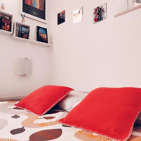 Mini Trendy Nel Cuore Di Universita شقة بيرودجا