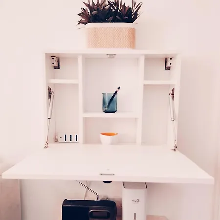 Mini Trendy Nel Cuore Di Universita Апартаменты